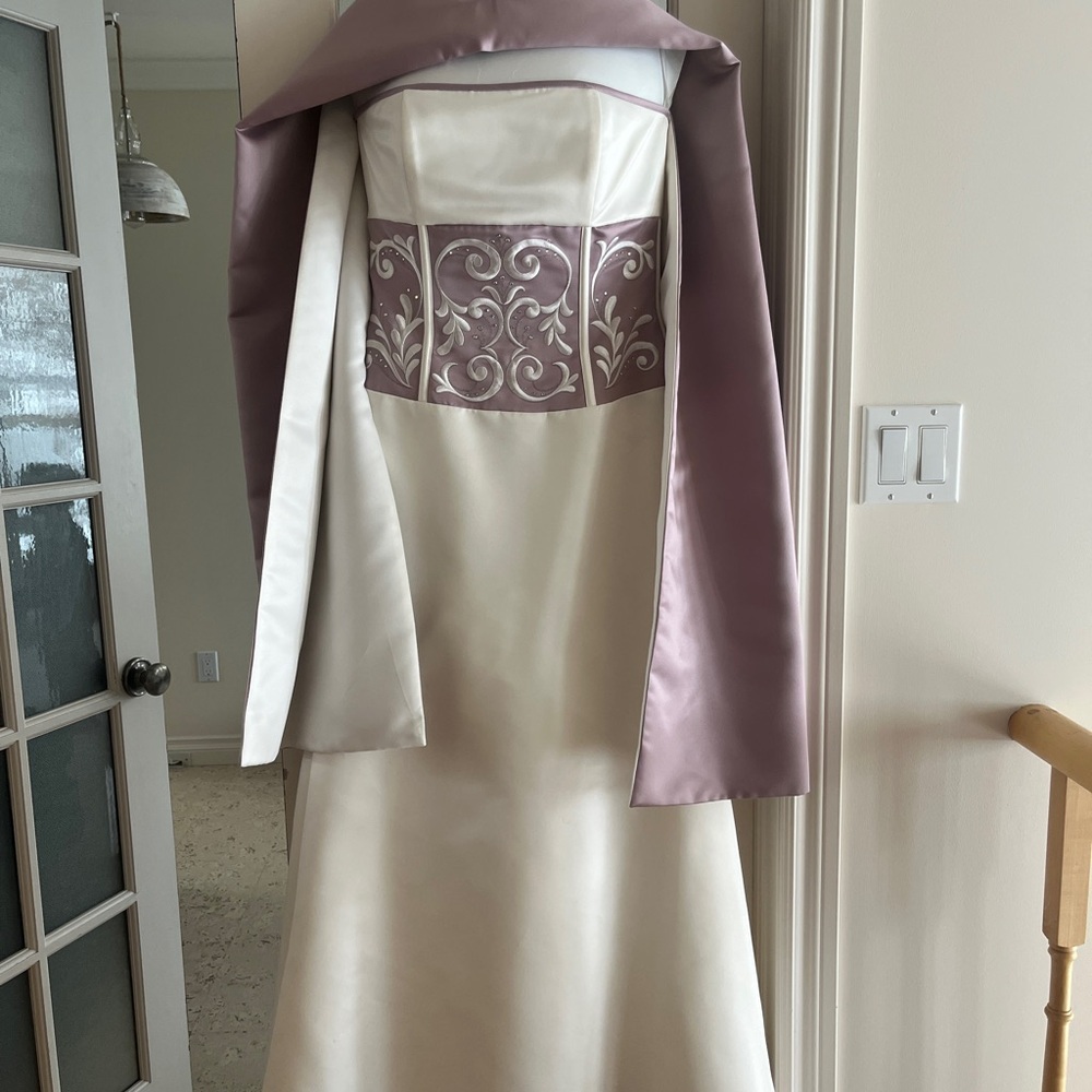 Jessica McClintock Cream and Lavender Wedding Dress